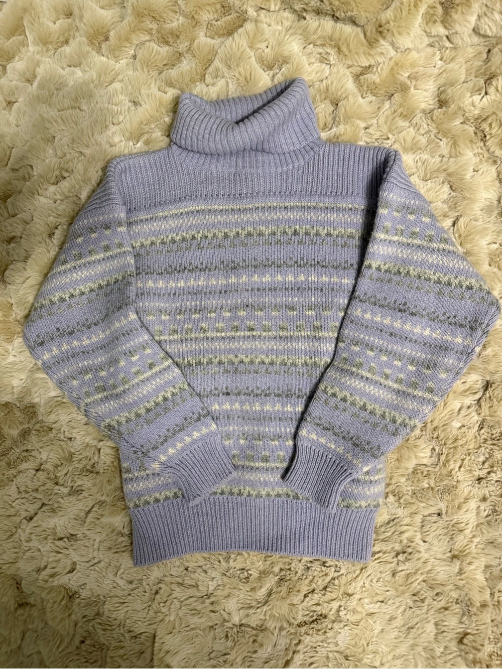 Vintage Illustrations 100% Shetland Cozy Lavender Turtleneck Sweater